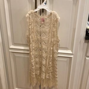 Gianni Bini Girls Vest.